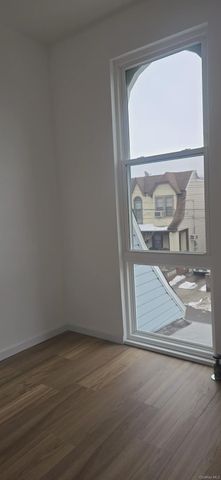 78-29 68th Avenue, Middle Village, NY 11379