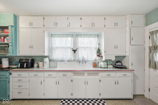 2502 S Delaware Street, Indianapolis, IN 46225