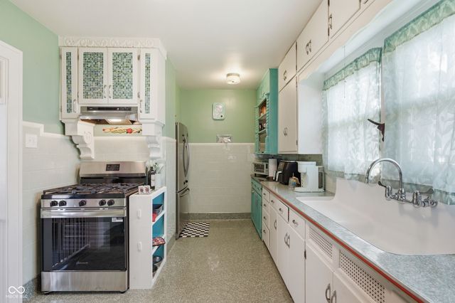 2502 S Delaware Street, Indianapolis, IN 46225