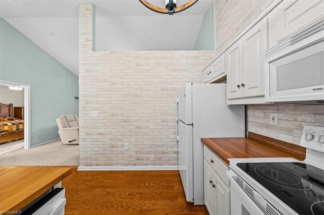 2148 Sarina Drive, Randleman, NC 27317