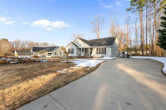 2148 Sarina Drive, Randleman, NC 27317