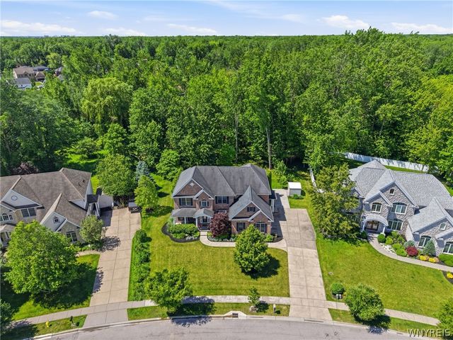 43 Arcadian Drive, Amherst, NY 14228