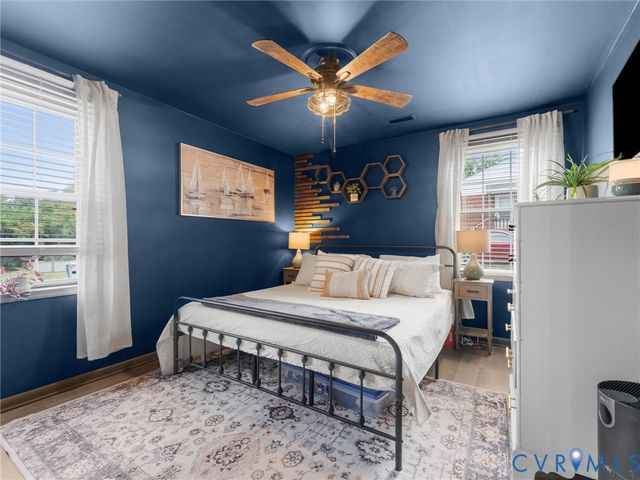 7990 Meadow Dr, Mechanicsville, VA 23111