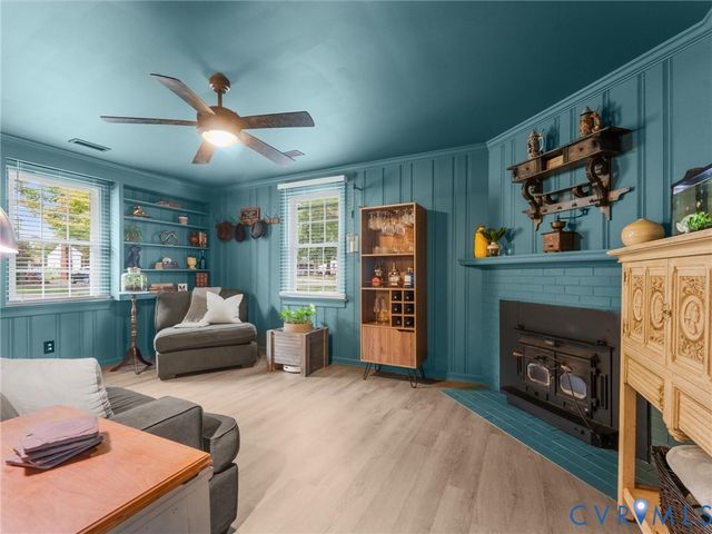 7990 Meadow Dr, Mechanicsville, VA 23111