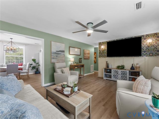 7990 Meadow Dr, Mechanicsville, VA 23111
