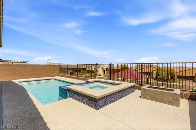 214 Little Haystack Drive, Las Vegas, NV 89138