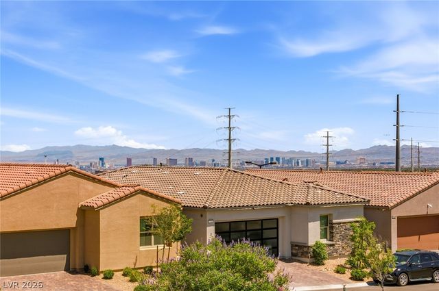 214 Little Haystack Drive, Las Vegas, NV 89138