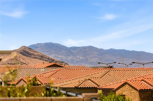 214 Little Haystack Drive, Las Vegas, NV 89138