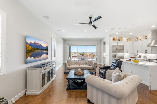 214 Little Haystack Drive, Las Vegas, NV 89138