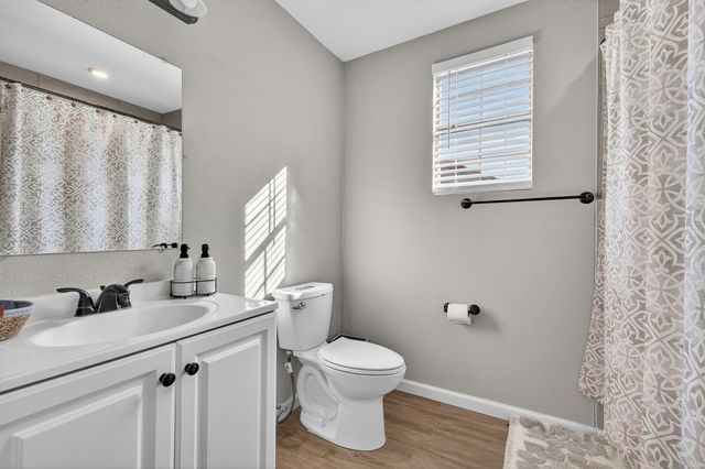 1006 E Hook Street, Stephenville, TX 76401