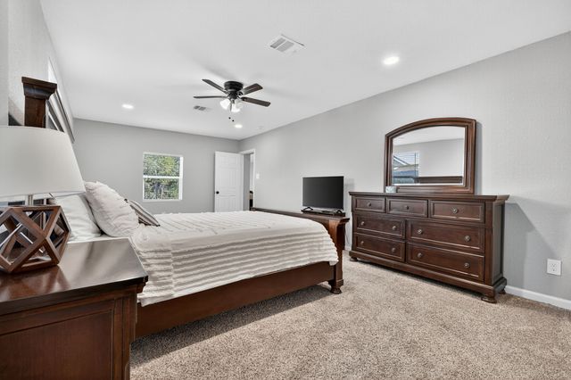 1006 E Hook Street, Stephenville, TX 76401