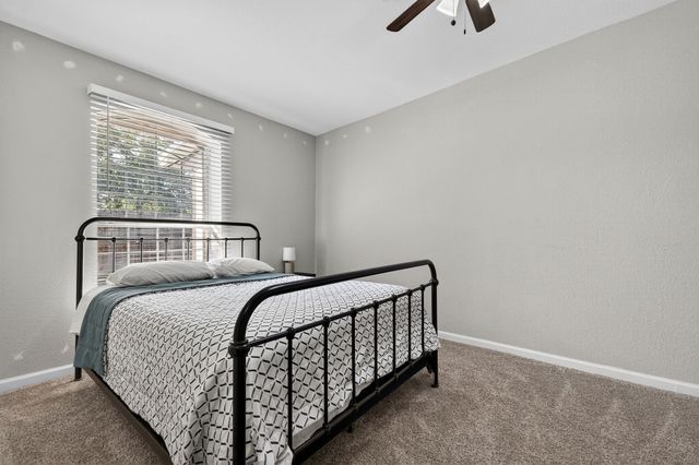 1006 E Hook Street, Stephenville, TX 76401