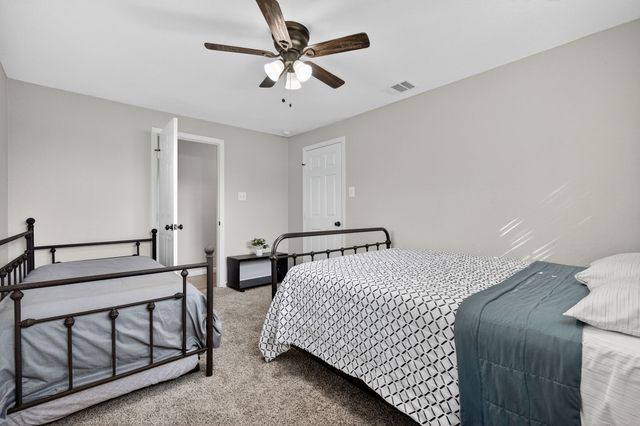 1006 E Hook Street, Stephenville, TX 76401