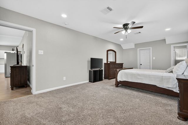 1006 E Hook Street, Stephenville, TX 76401