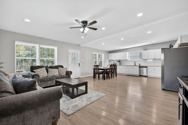 1006 E Hook Street, Stephenville, TX 76401