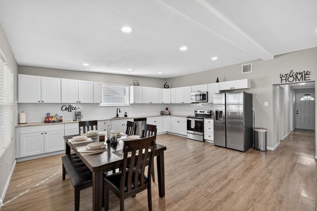 1006 E Hook Street, Stephenville, TX 76401