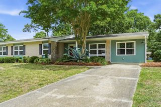 3850 Spruce Dr, Myrtle Beach, SC 29577