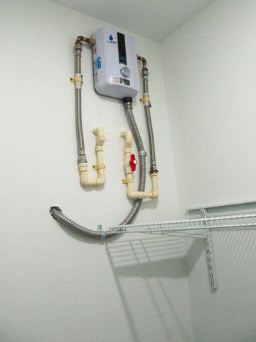 16 Tina Place, Key Largo, FL 33037