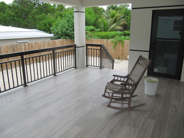 16 Tina Place, Key Largo, FL 33037