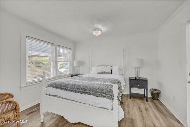 715 Carolina Beach Avenue N, Carolina Beach, NC 28428