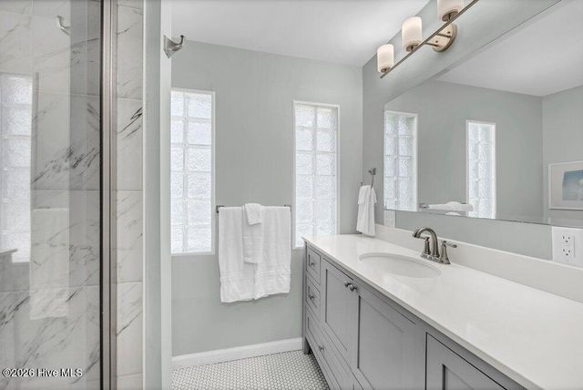 715 Carolina Beach Avenue N, Carolina Beach, NC 28428