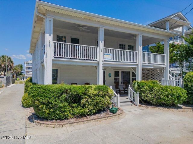 715 Carolina Beach Avenue N, Carolina Beach, NC 28428