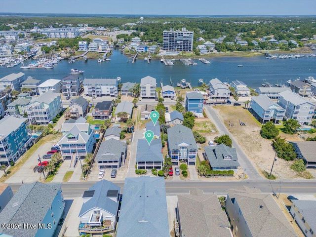 715 Carolina Beach Avenue N, Carolina Beach, NC 28428
