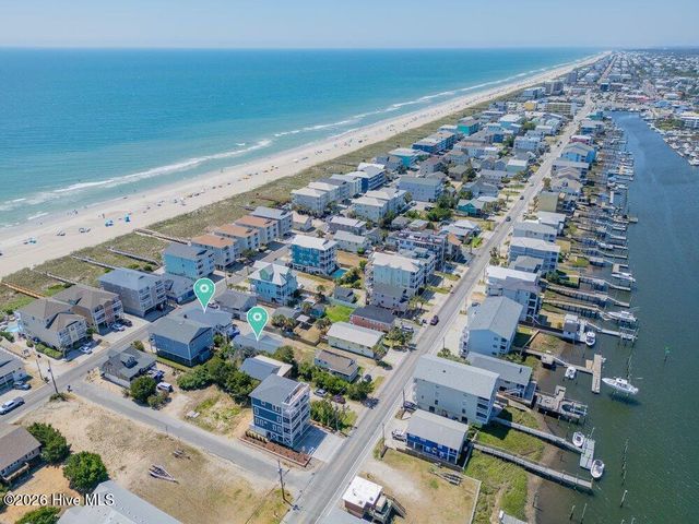715 Carolina Beach Avenue N, Carolina Beach, NC 28428