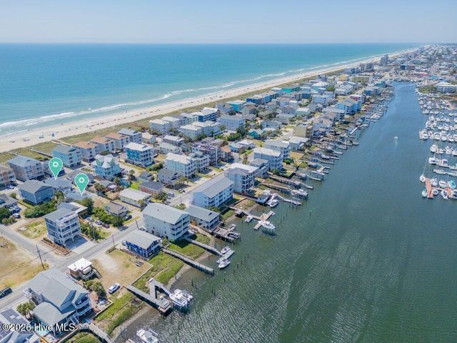 715 Carolina Beach Avenue N, Carolina Beach, NC 28428