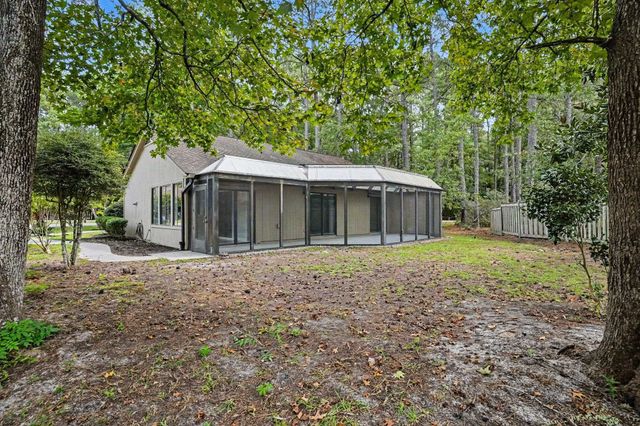 100 Hickory Dr., Conway, SC 29526