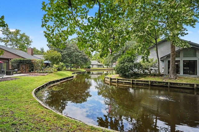 100 Hickory Dr., Conway, SC 29526