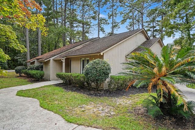 100 Hickory Dr., Conway, SC 29526