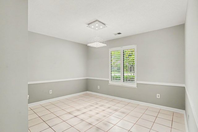 100 Hickory Dr., Conway, SC 29526