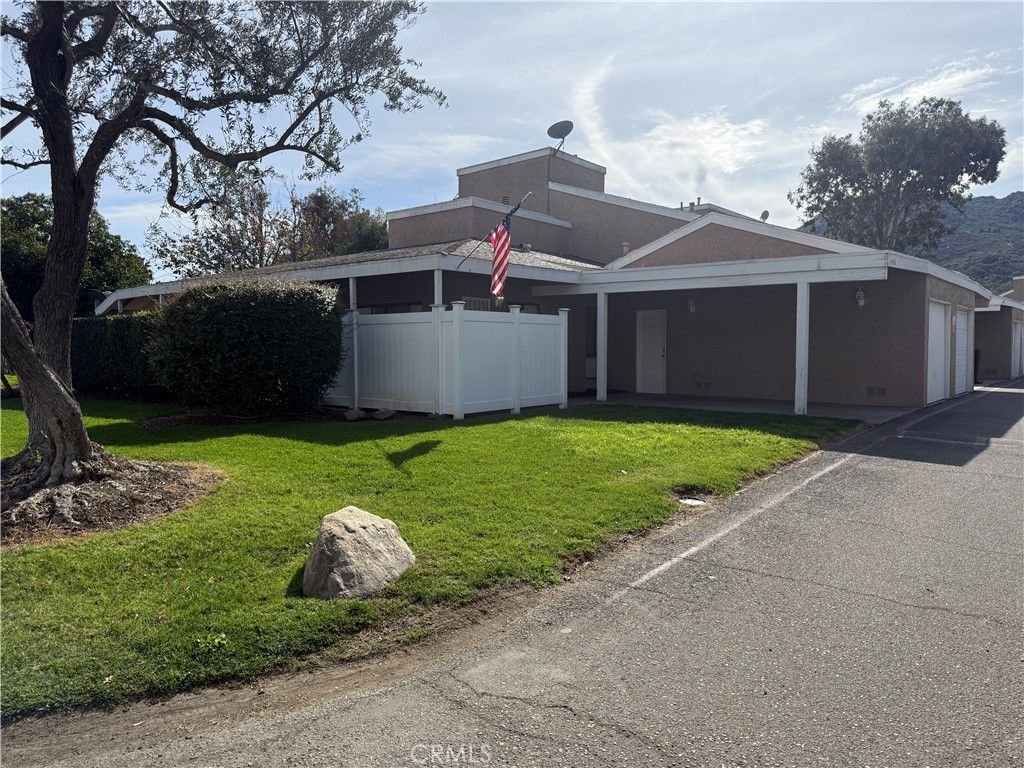 44580 La Paz, Temecula, CA 92592 — exterior