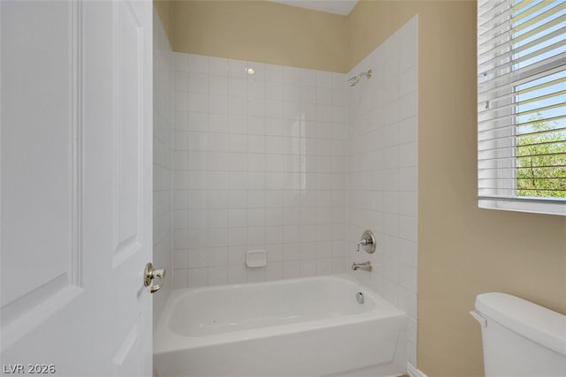 10328 Hawk Ravine Street, Las Vegas, NV 89178