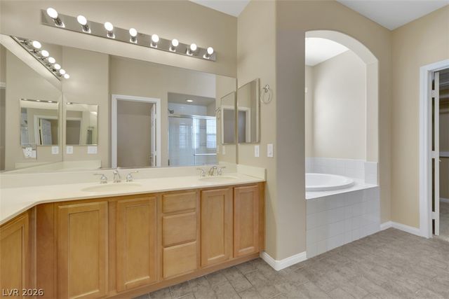 10328 Hawk Ravine Street, Las Vegas, NV 89178