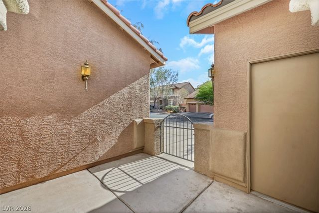 10328 Hawk Ravine Street, Las Vegas, NV 89178