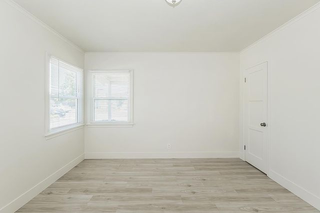 2053 Mayfair Drive E, Fresno, CA 93703