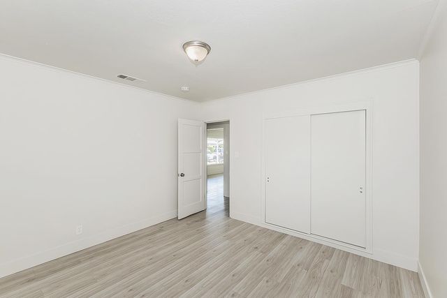 2053 Mayfair Drive E, Fresno, CA 93703