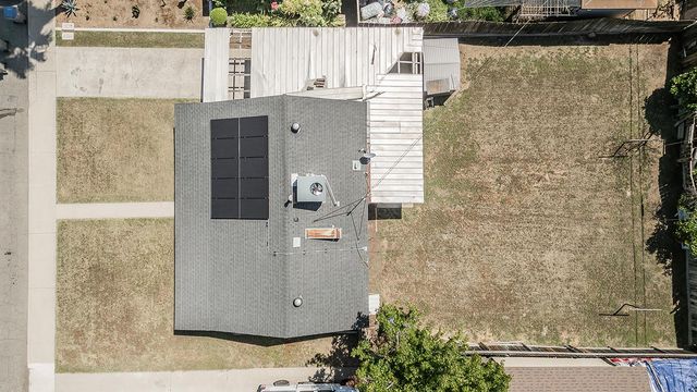 2053 Mayfair Drive E, Fresno, CA 93703