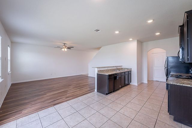 20016 Woodrow Wilson ST, Manor, TX 78653
