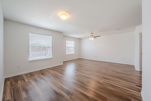 20016 Woodrow Wilson ST, Manor, TX 78653