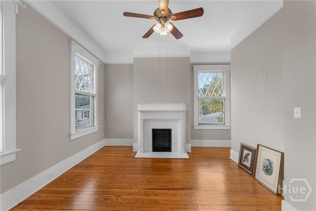 121 E Victory Drive, Savannah, GA 31405