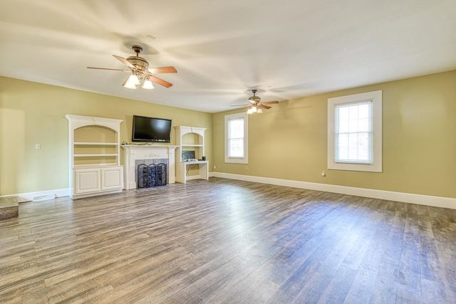 214 Mason Drive, Inman, SC 29349