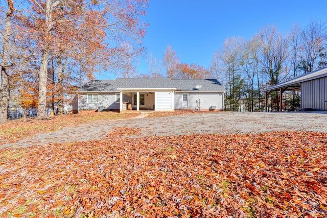 214 Mason Drive, Inman, SC 29349