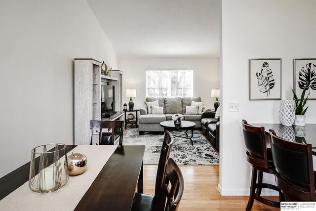 16914 Tibbles Street, Omaha, NE 68116