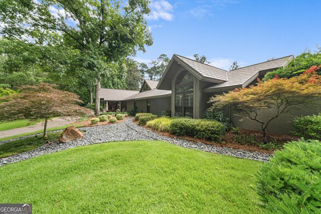 233 Azalea Drive, Statesboro, GA 30458