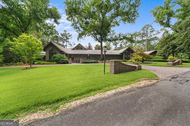 233 Azalea Drive, Statesboro, GA 30458