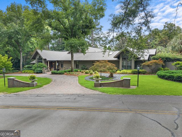 233 Azalea Drive, Statesboro, GA 30458