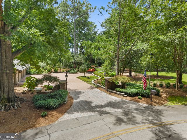 233 Azalea Drive, Statesboro, GA 30458